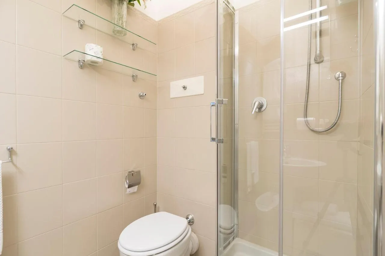 Contempora Apartments - Elvezia 8 - E54 Милан Италия